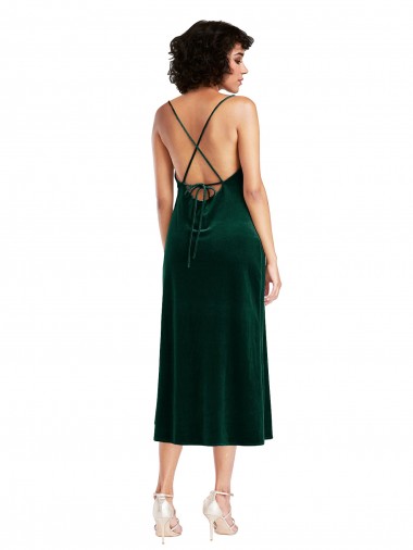 Dunkelgrün Etui Haube Ausschnitt Midi Stretch-Samt Kurze Formale Brautjungfernkleider / Abendkleider / Abiballkleider / Cocktailkleider / Heimkehr Kleider Kaufen