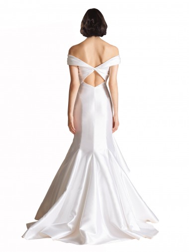 Weiß Meerjungfrau Off-Schulter Kapelle-schleppe Satin Strand Brautkleider Kaufen